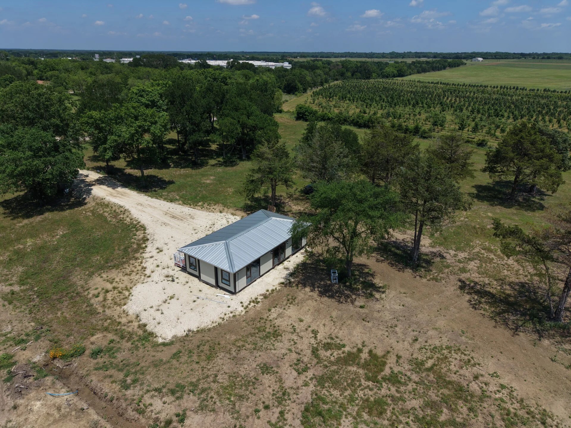 1316 E Titus Street Mexia TX 76667