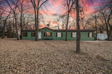 1695 Oak Lane Caddo Mills TX 75135