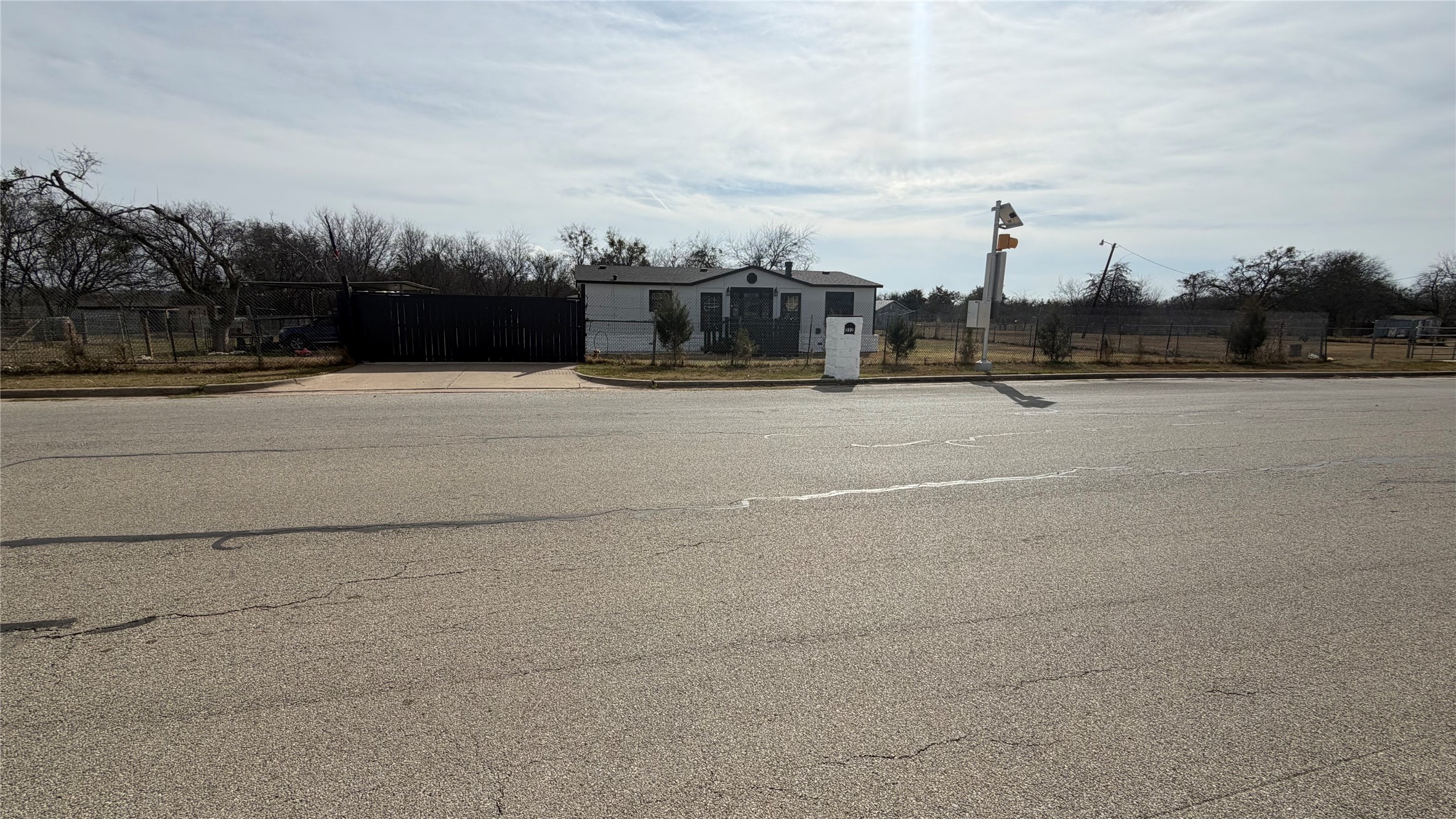 222 Hix Road Cleburne TX 76031