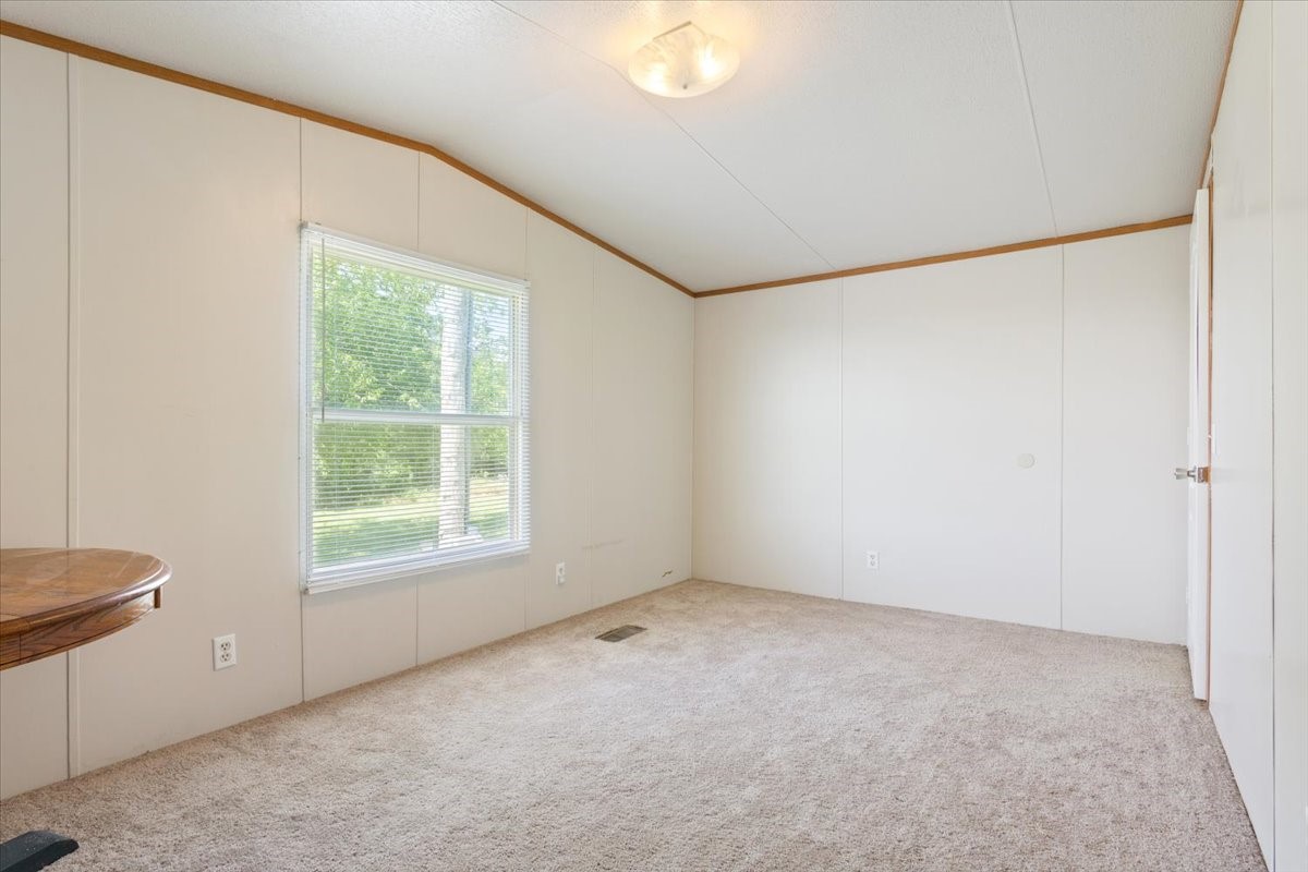 216 Moore Street Rogers TX 76569