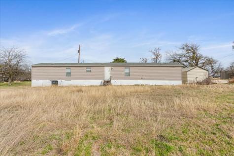 216 Moore Street Rogers TX 76569