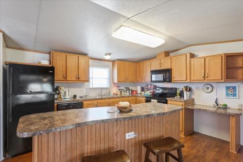 216 Moore Street Rogers TX 76569
