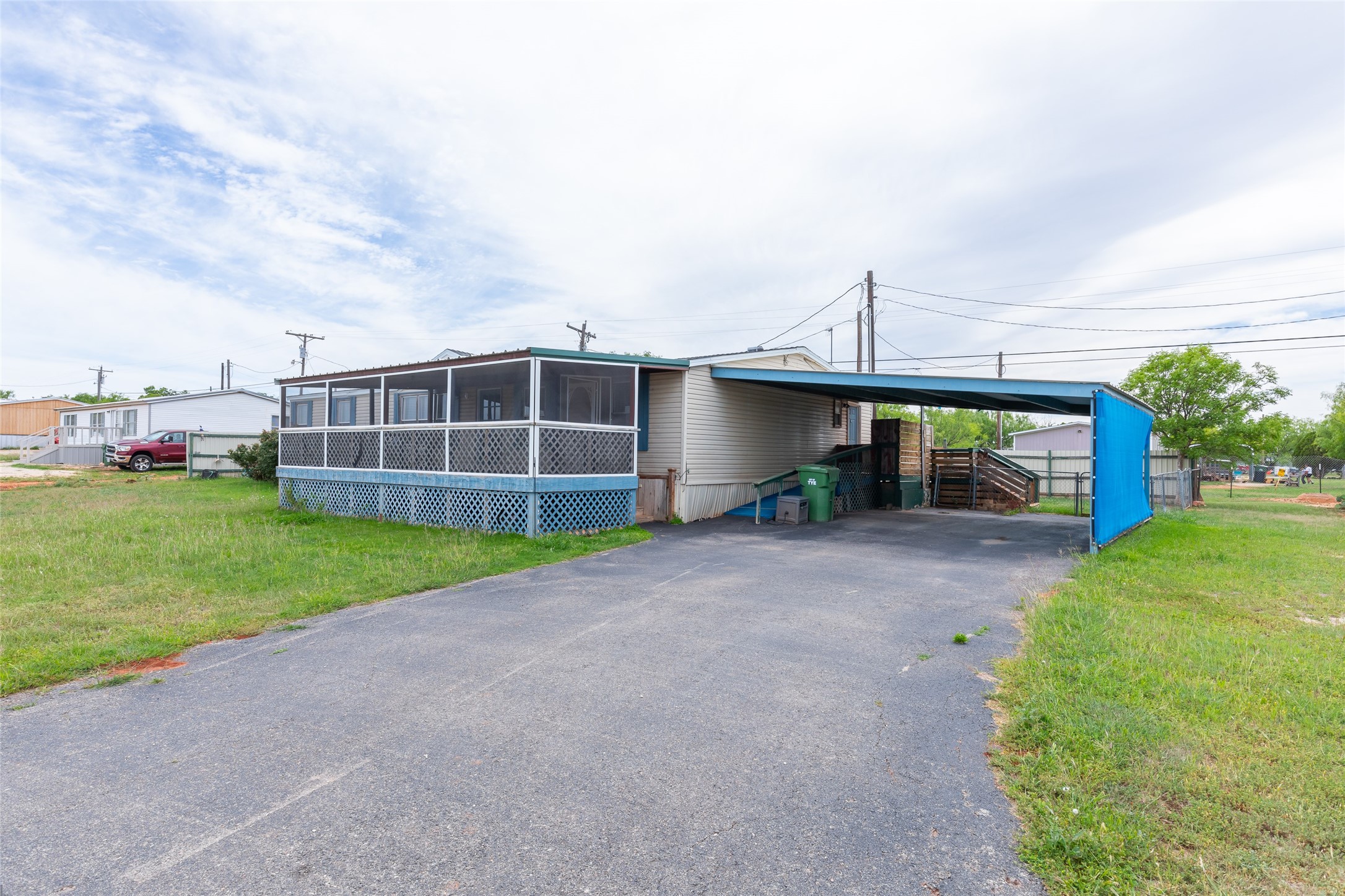 1107 Market Street Tye TX 79563