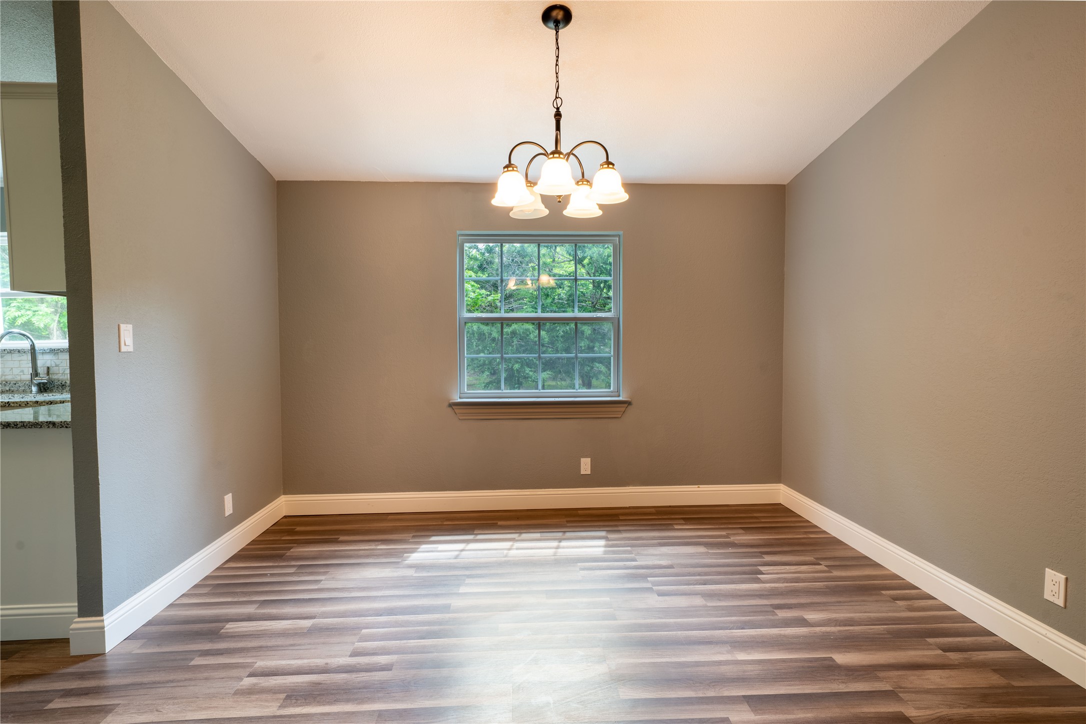 6617 Pecanwood Court Mansfield TX 76063