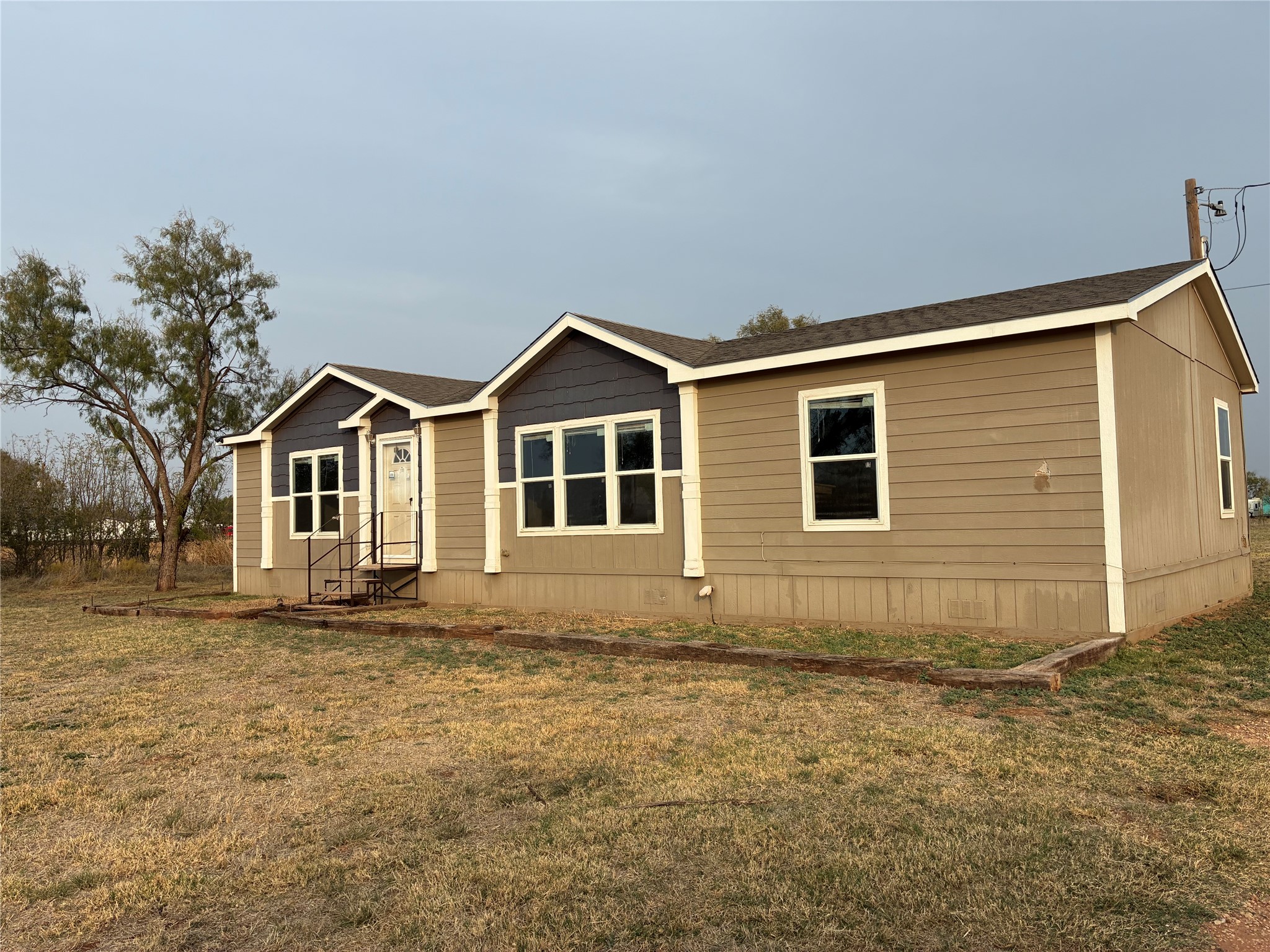 117 S Cedar Street Trent TX 79561