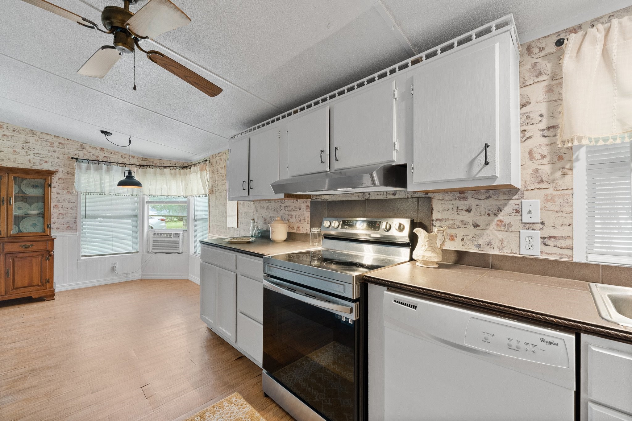 6677 County Road 2008 Glen Rose TX 76043