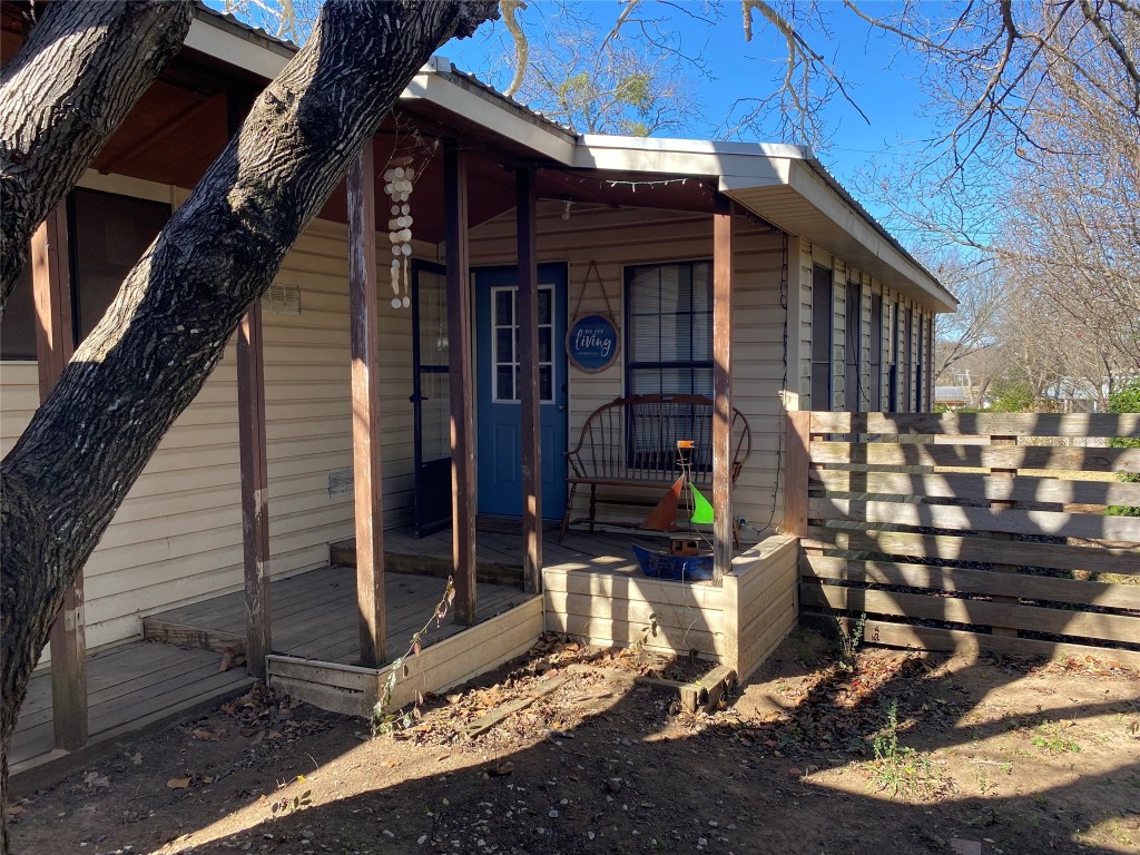 15 Red Oak Street Alvarado TX 76009