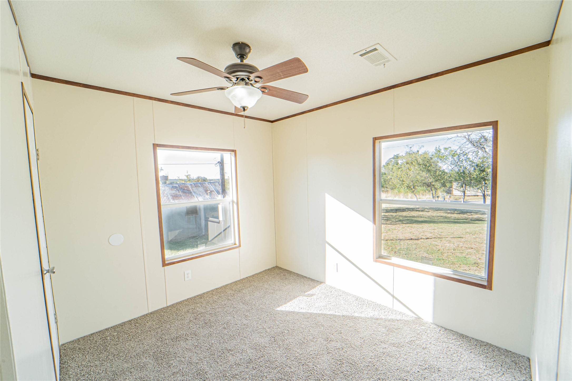 605 S Butte Street Breckenridge TX 76424