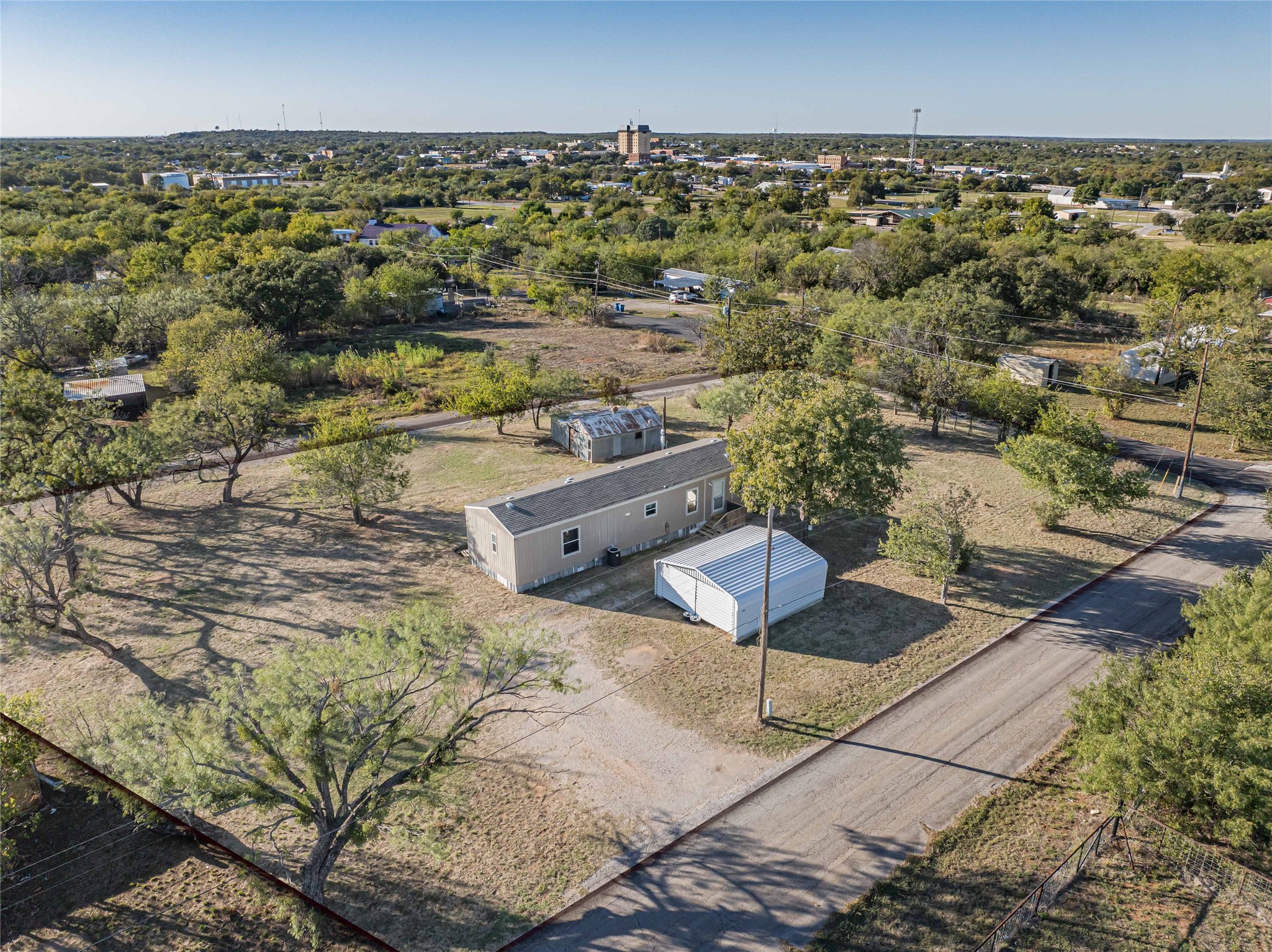 605 S Butte Street Breckenridge TX 76424
