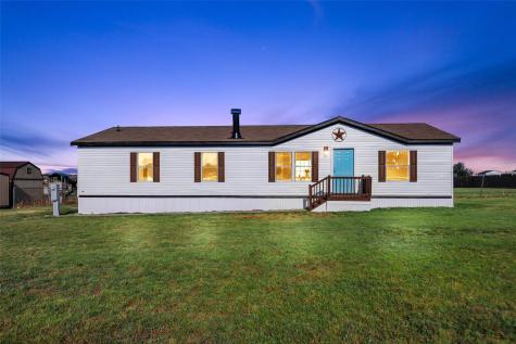 9201 Montana Street Joshua TX 76058