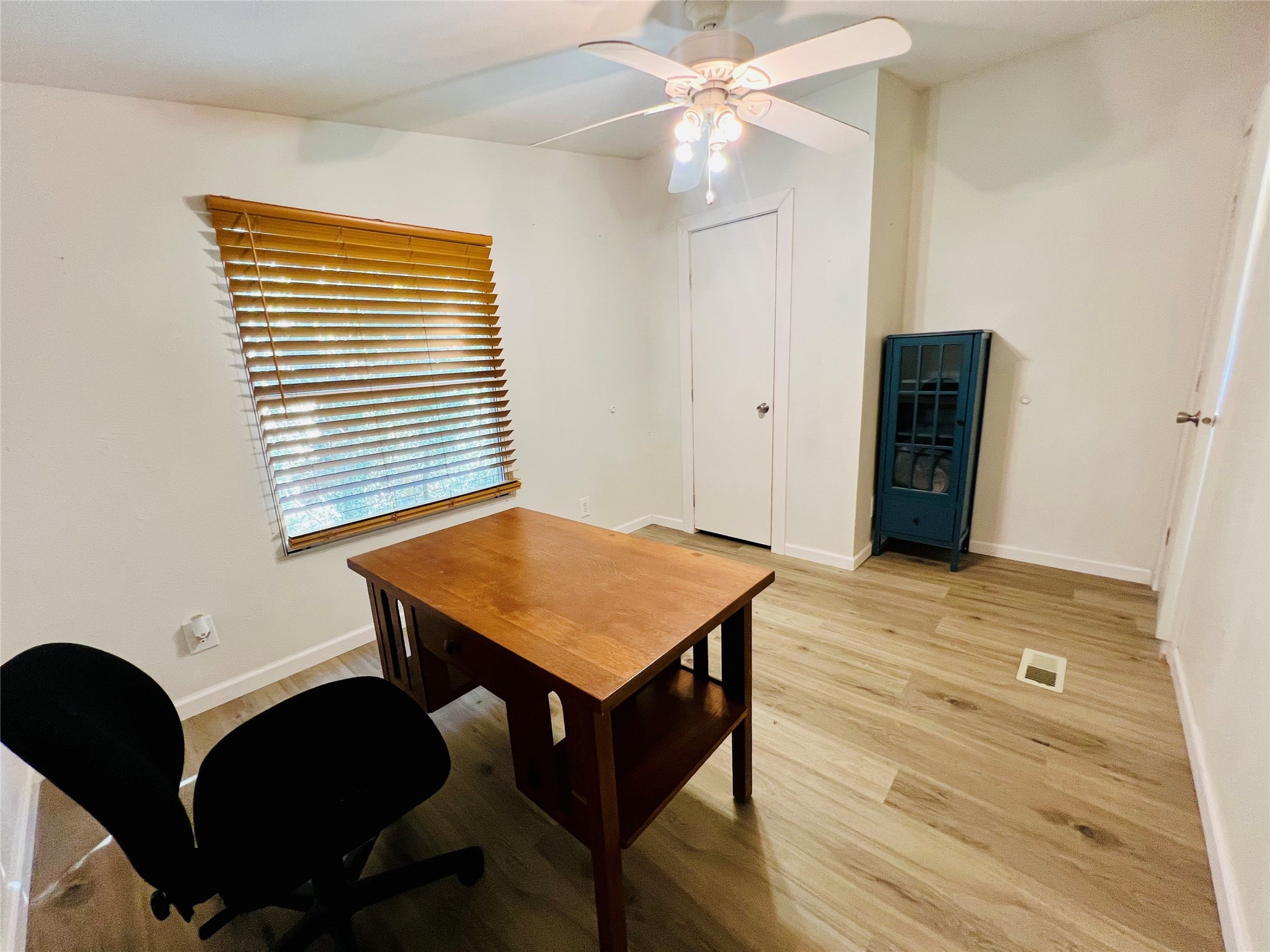 681 Pr 6050 Crockett TX 75835