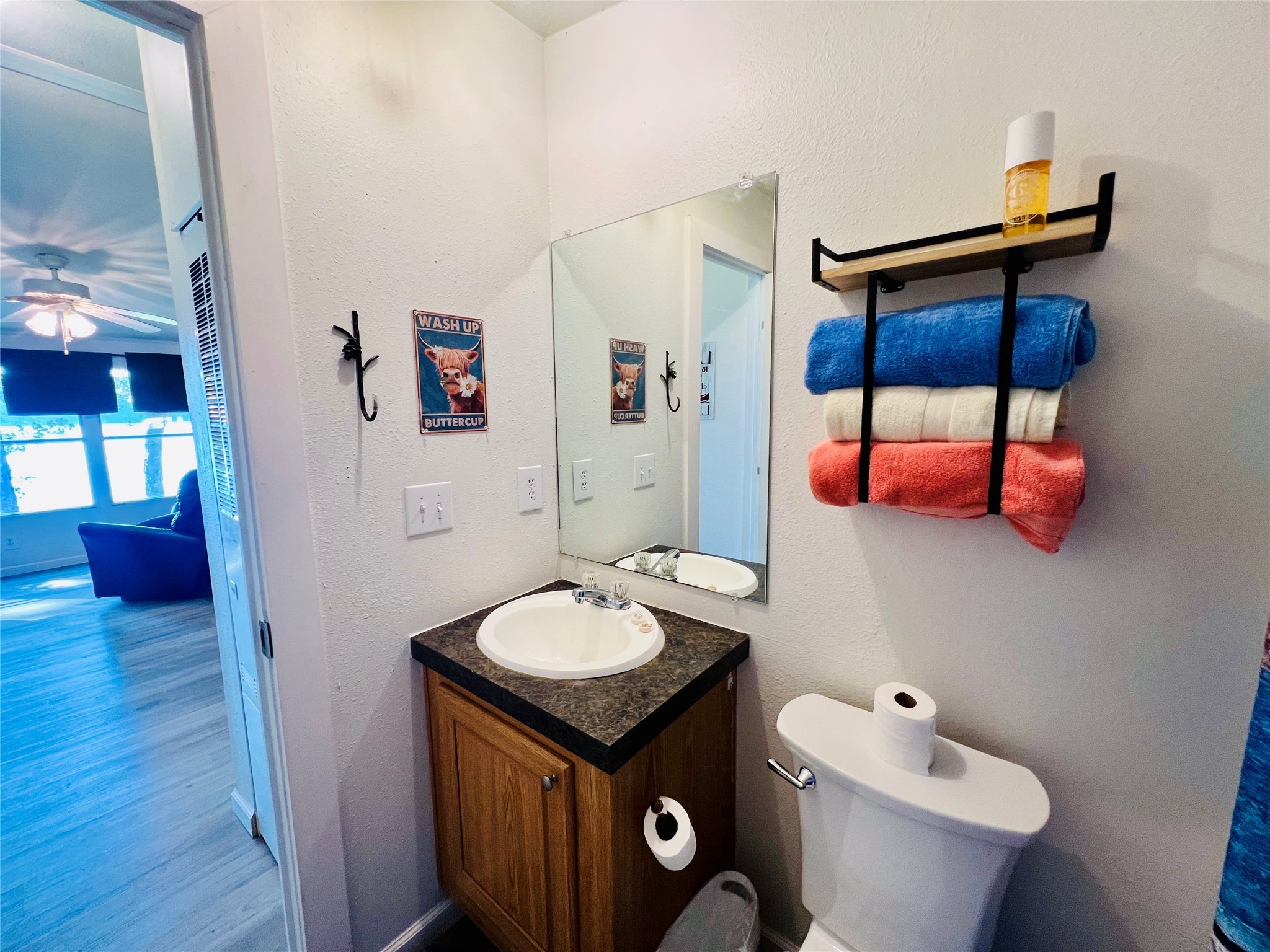 681 Pr 6050 Crockett TX 75835