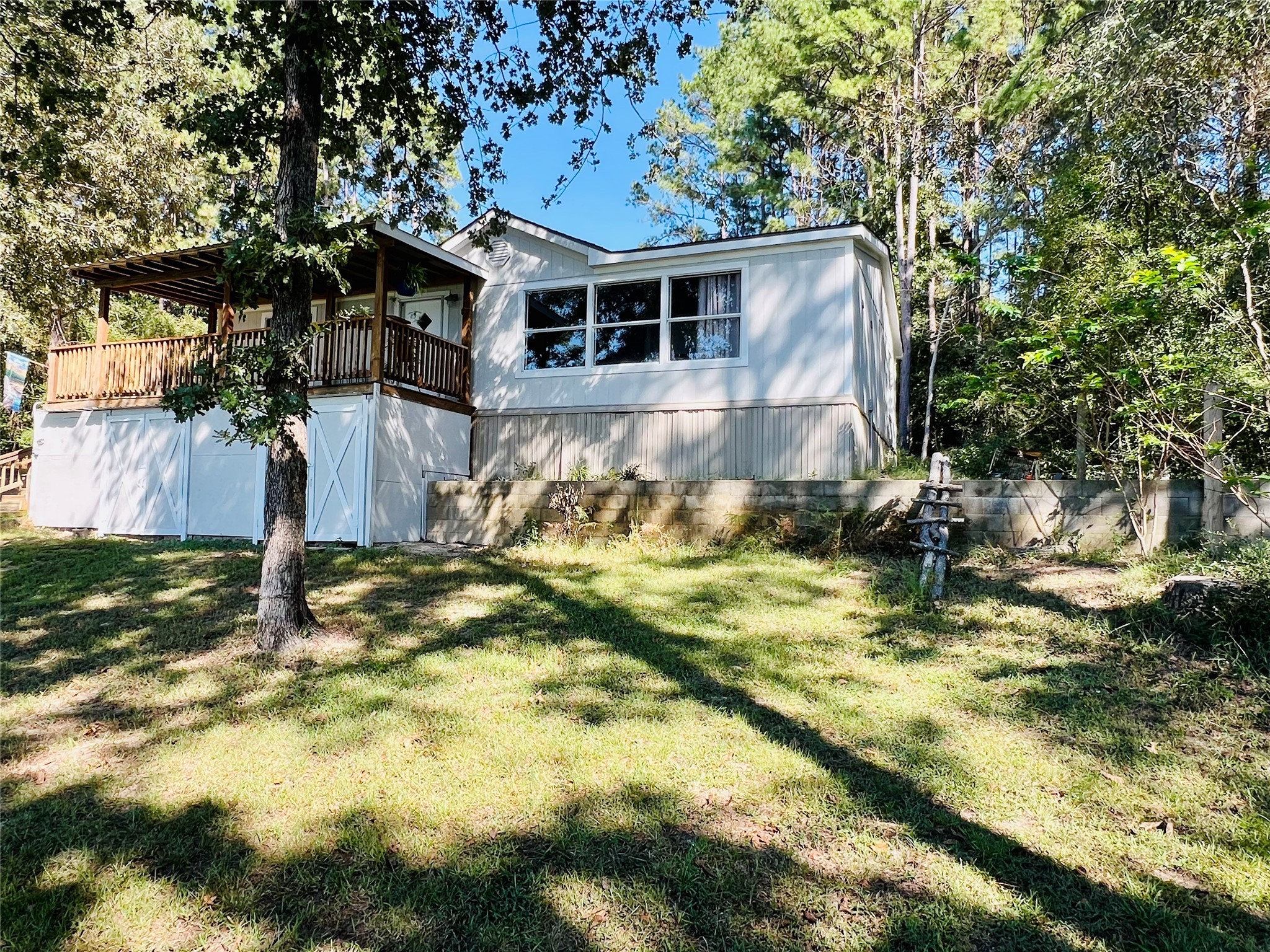 681 Pr 6050 Crockett TX 75835