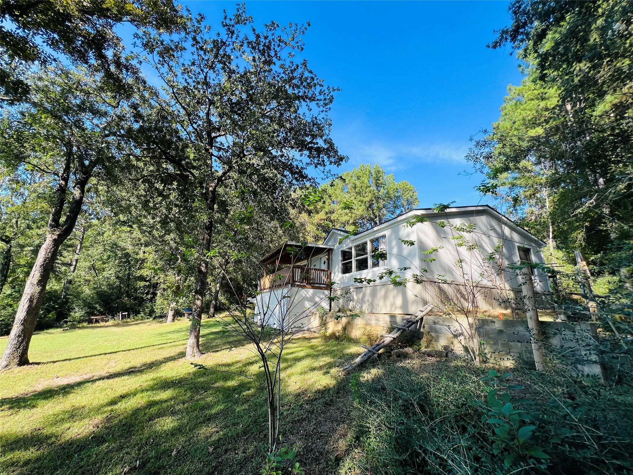 681 Pr 6050 Crockett TX 75835