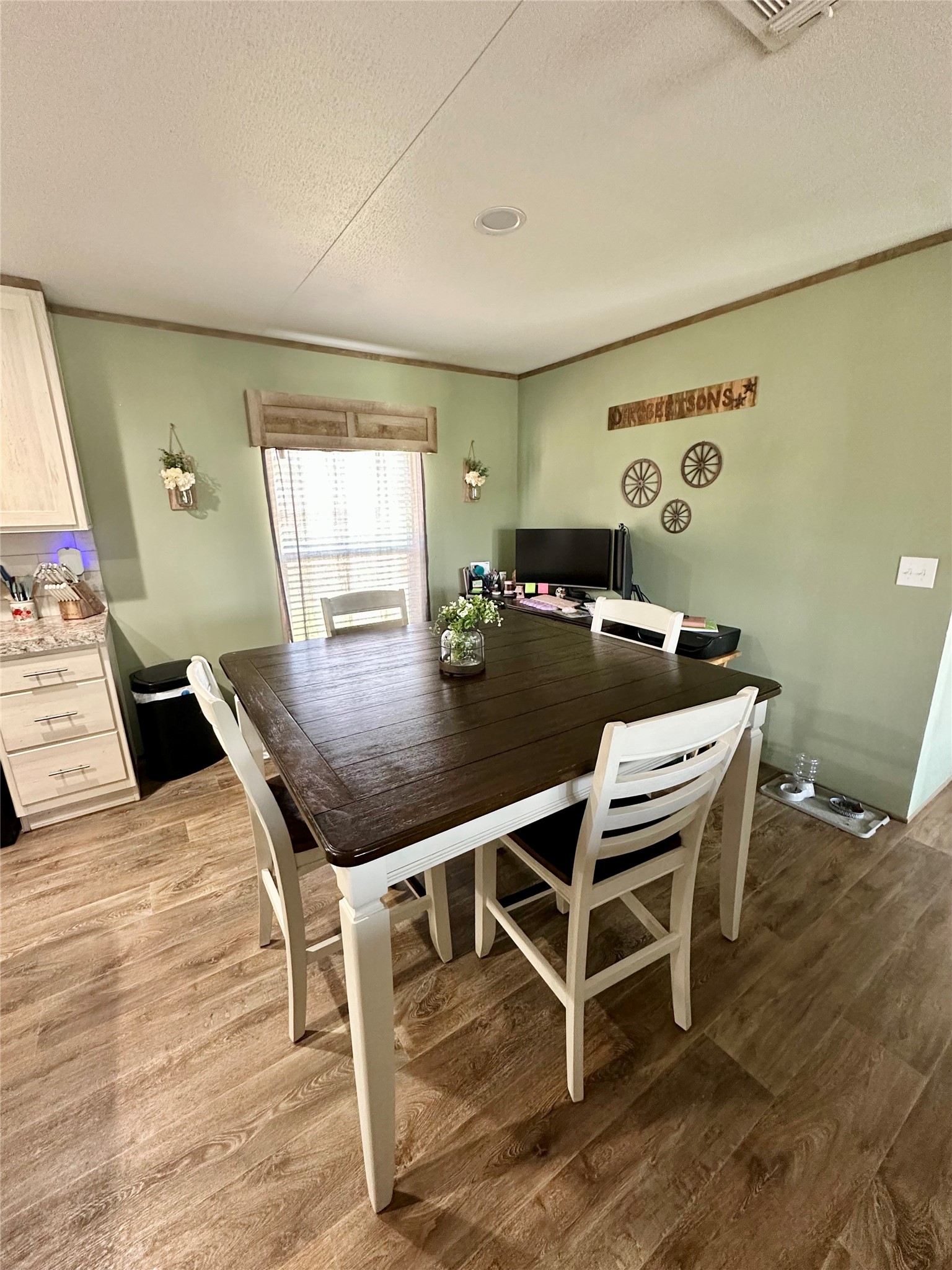 190 Railroad Drive Mabank TX 75156