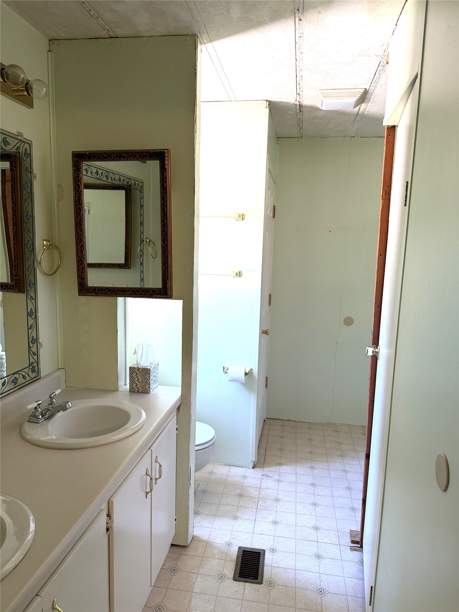4905 Fm 2709 Athens TX 75752