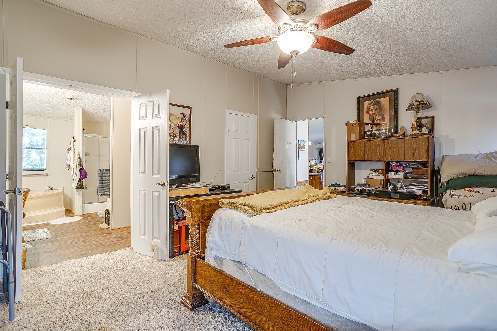 127 Lelon Lane Springtown TX 76082