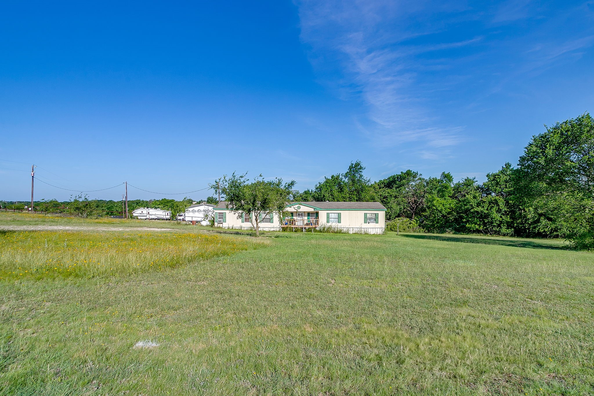 127 Lelon Lane Springtown TX 76082