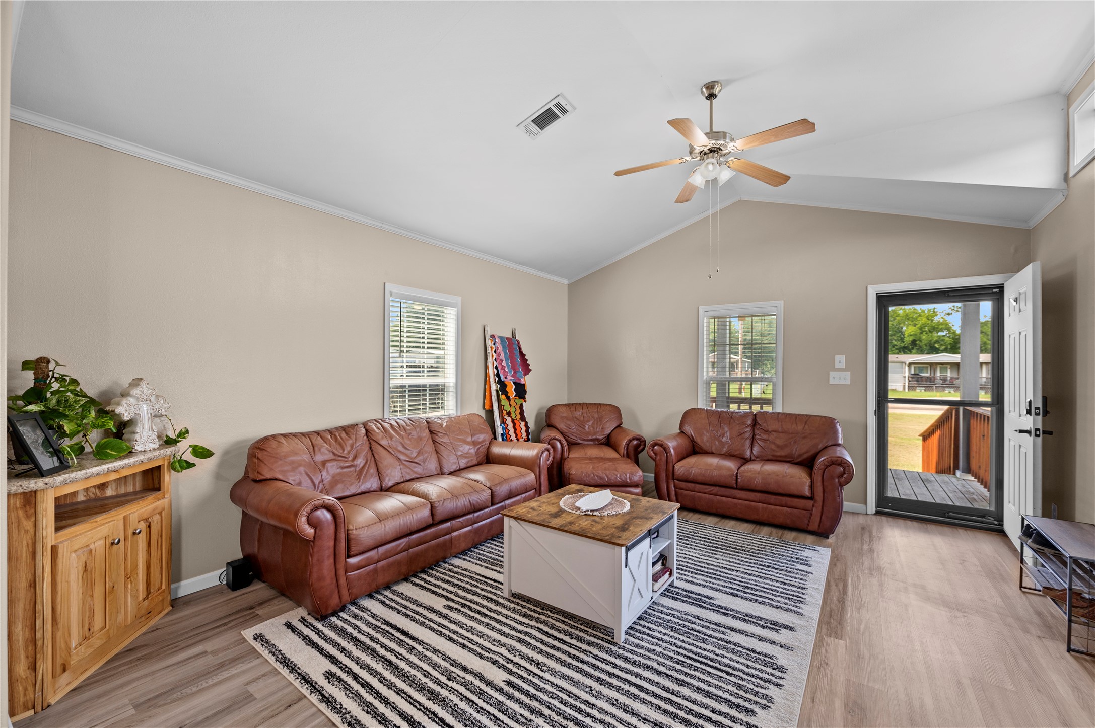 957 Comanche Quitman TX 75783