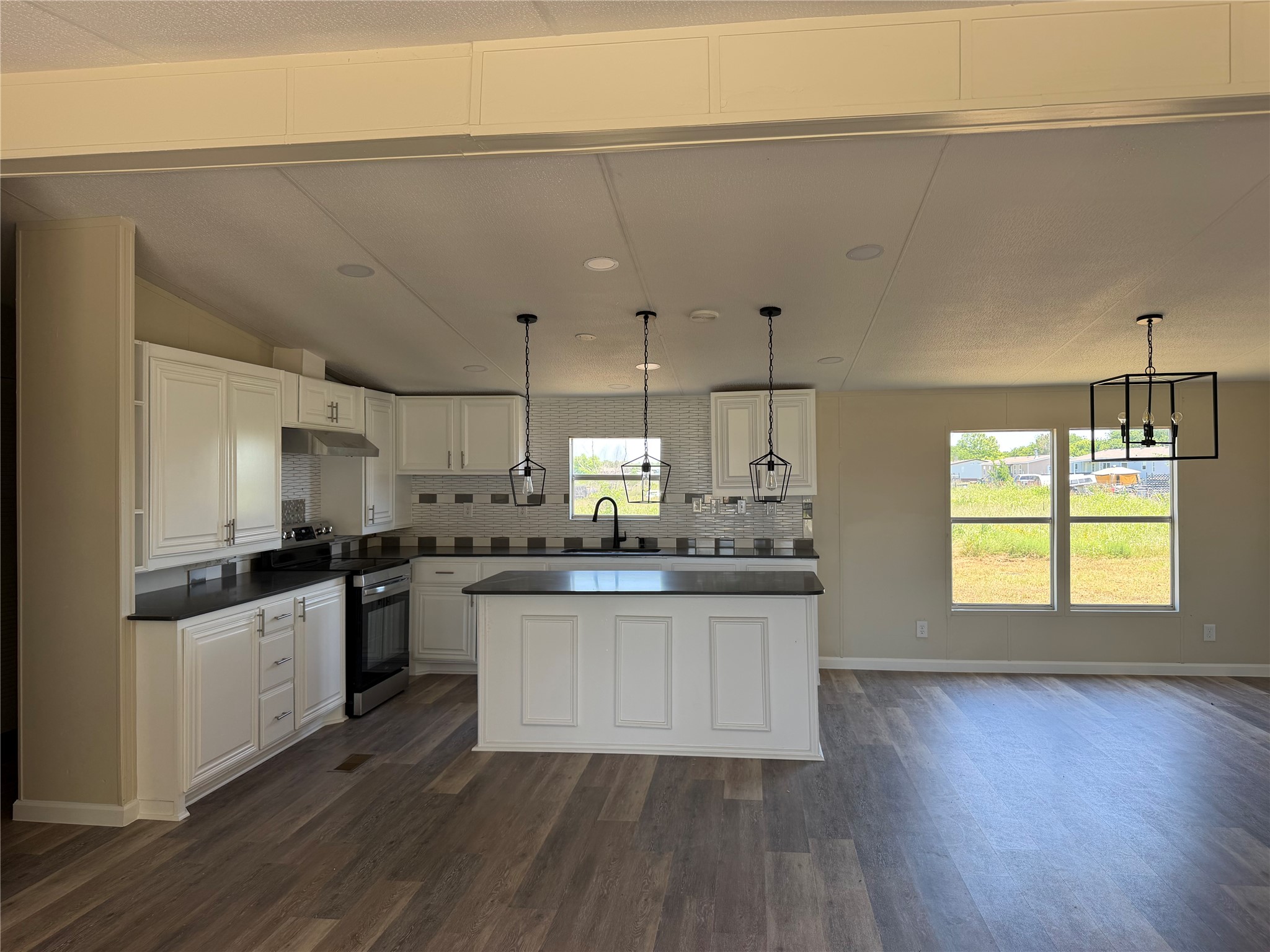 10202 County Road 4116 Kaufman TX 75142