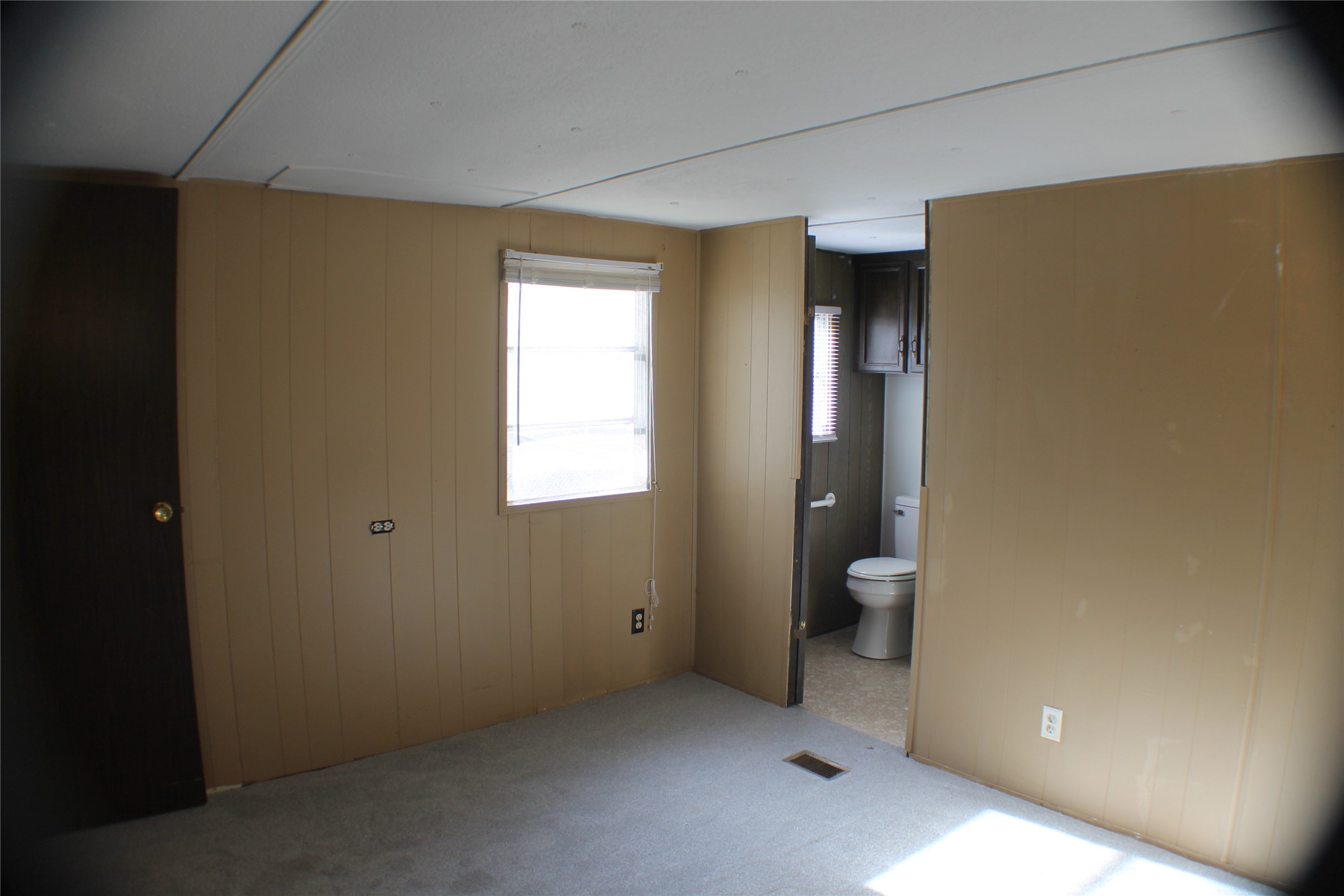 5233 Sam Houston Log Cabin TX 75148