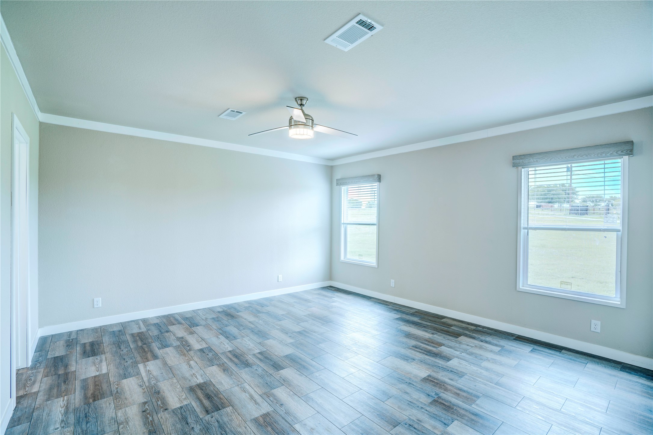 135 Lelon Lane Springtown TX 76082