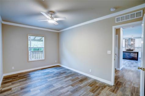 135 Lelon Lane Springtown TX 76082
