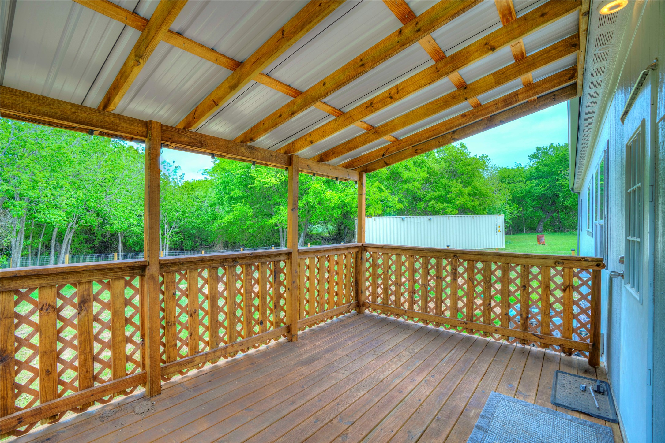 135 Lelon Lane Springtown TX 76082