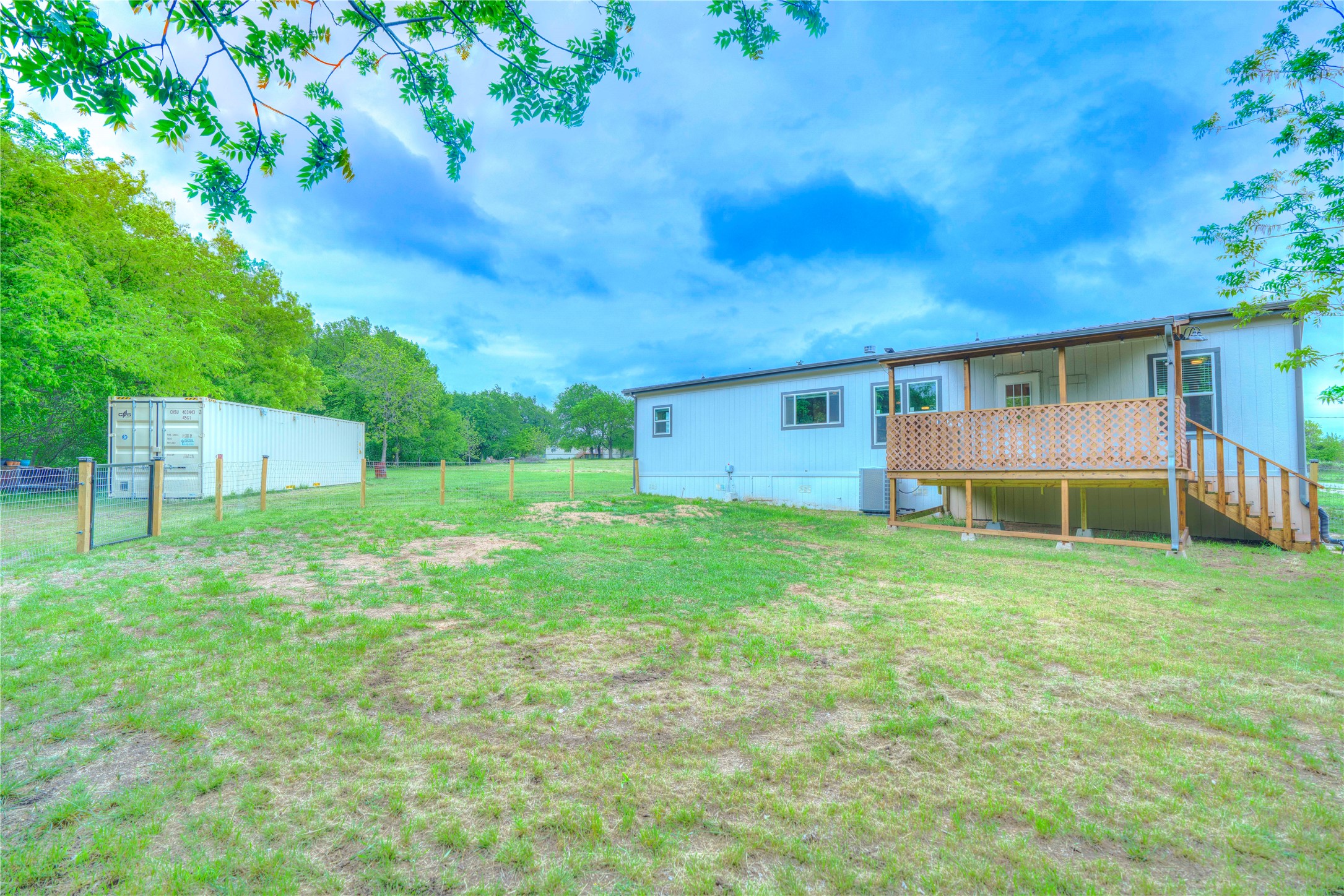 135 Lelon Lane Springtown TX 76082