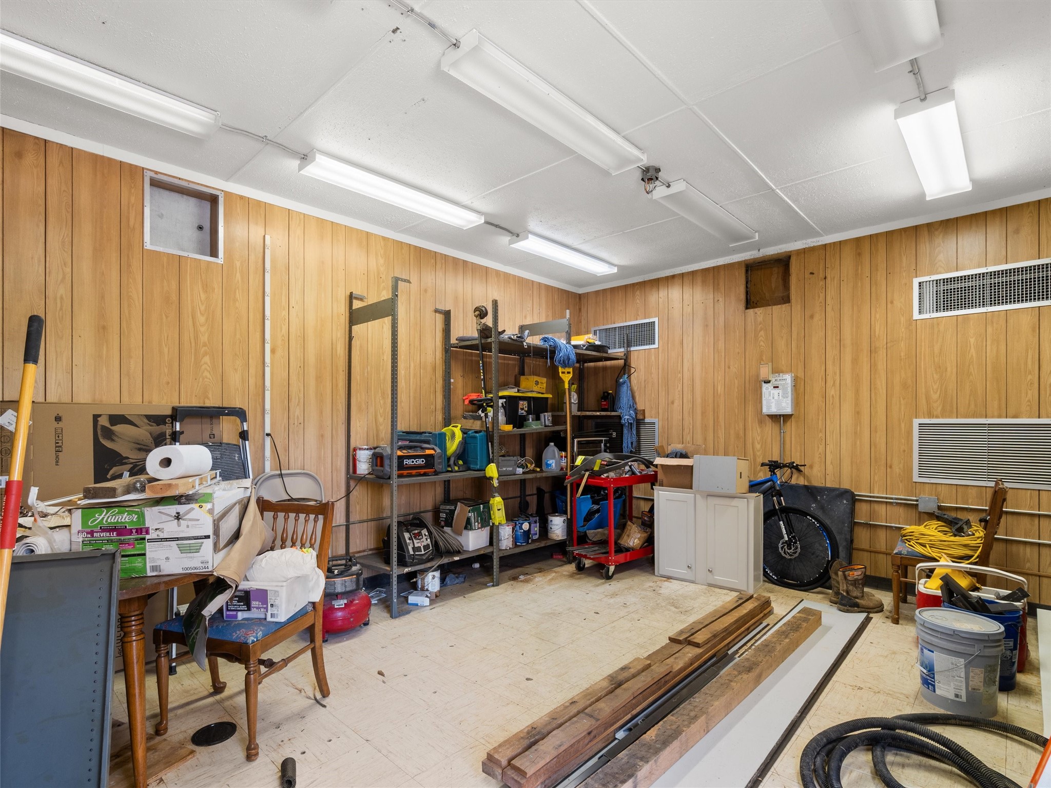 136 W Basil Drive Diana TX 75640