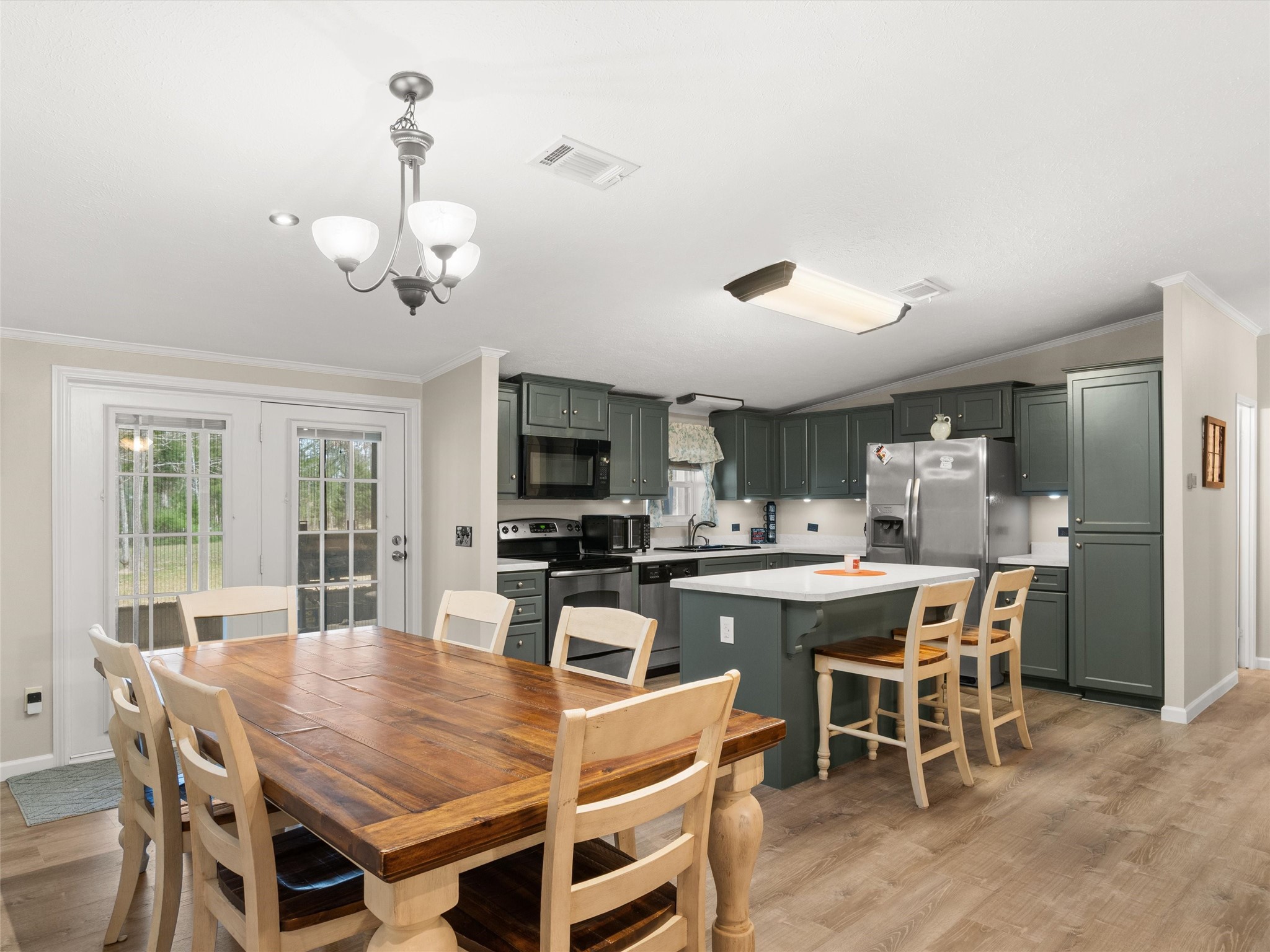 136 W Basil Drive Diana TX 75640