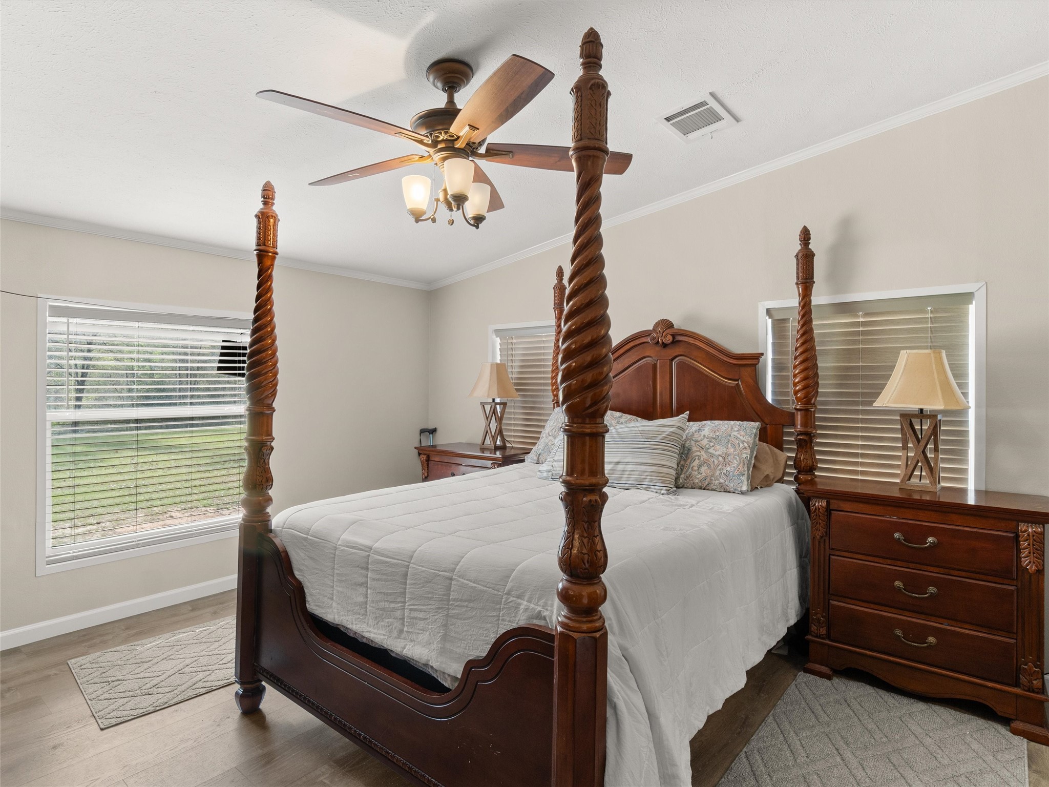136 W Basil Drive Diana TX 75640