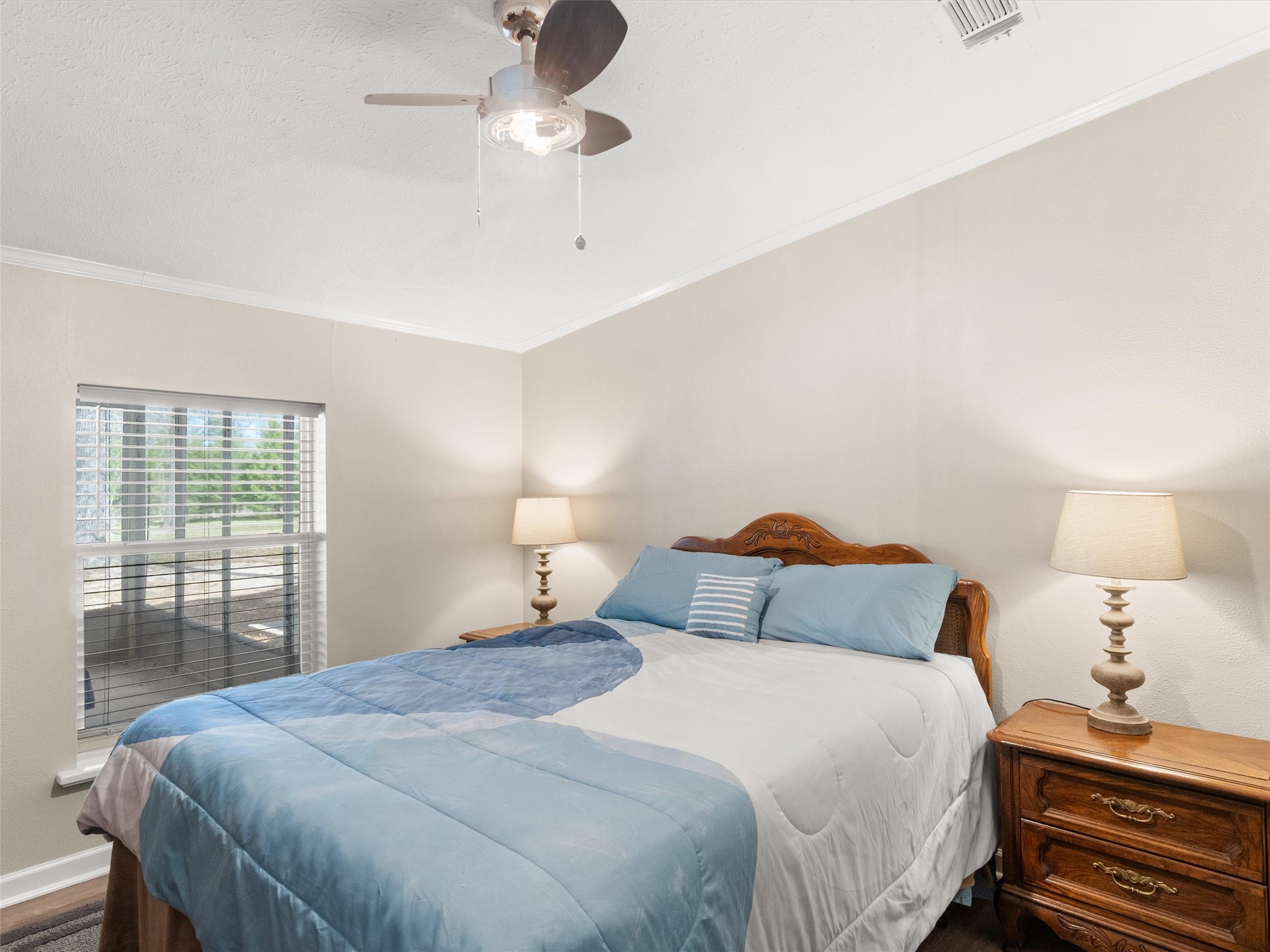 136 W Basil Drive Diana TX 75640