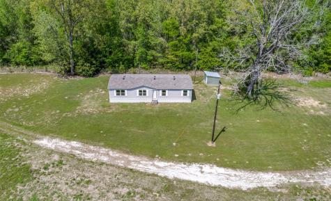 980 County Road 2619 Marietta TX 75566