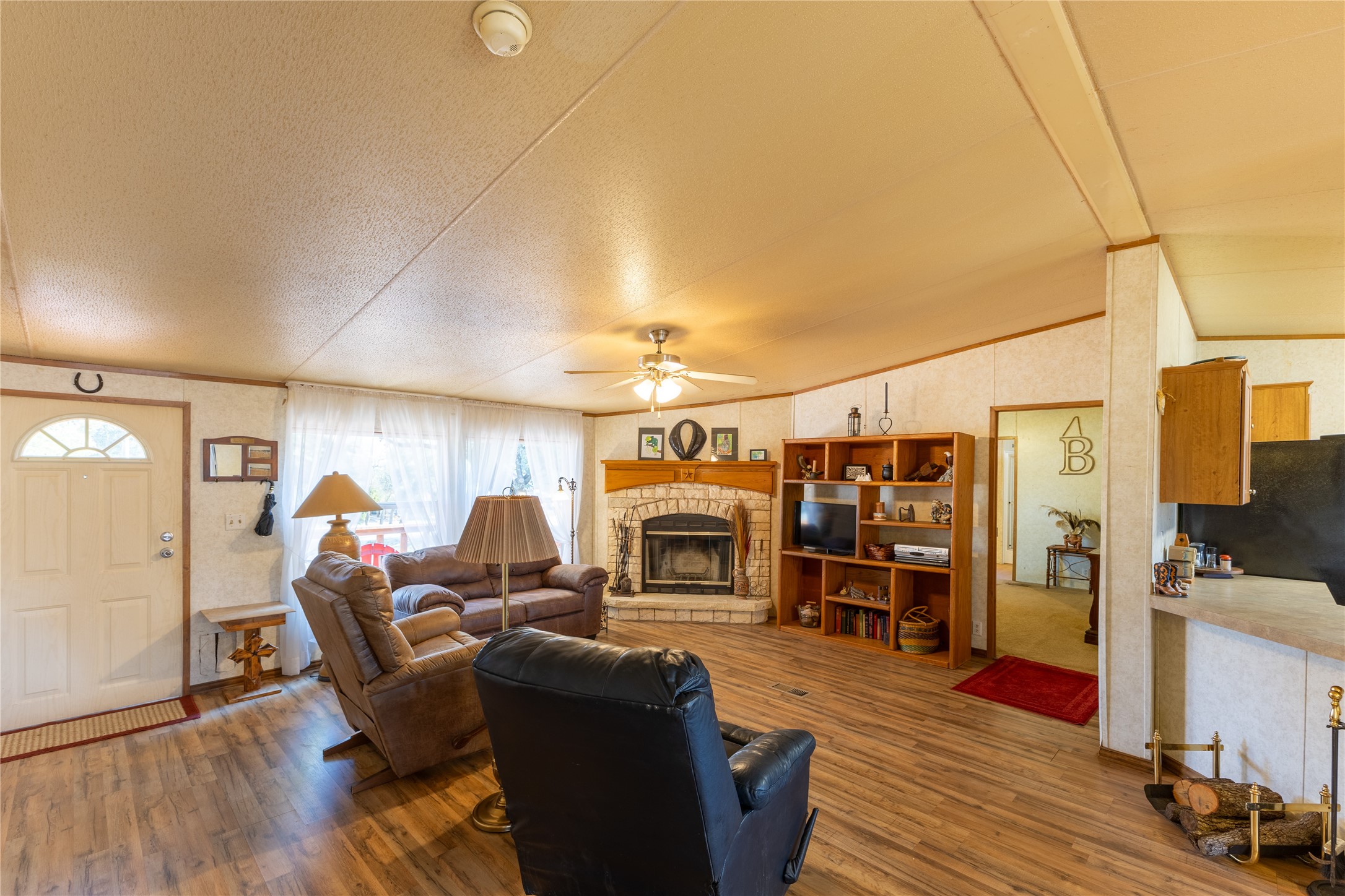 3033 Steepleridge Circle Granbury TX 76048