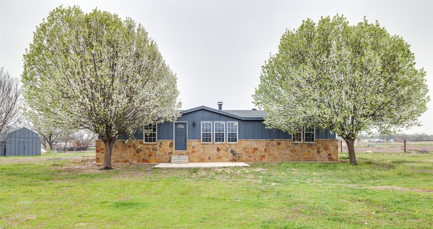 435 N Swanson Road Mineral Wells TX 76067