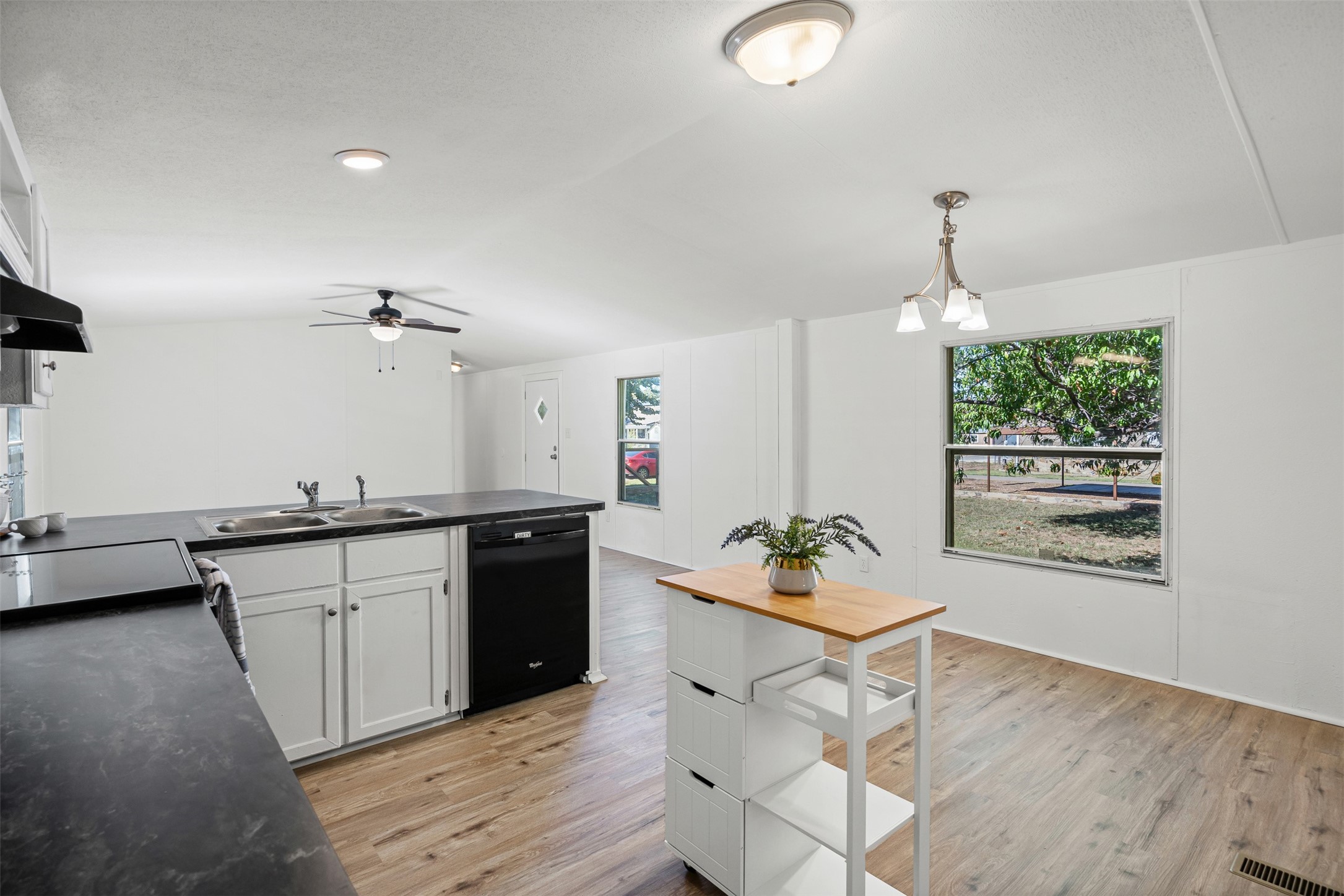 6525 Blue Water Court Granbury TX 76049