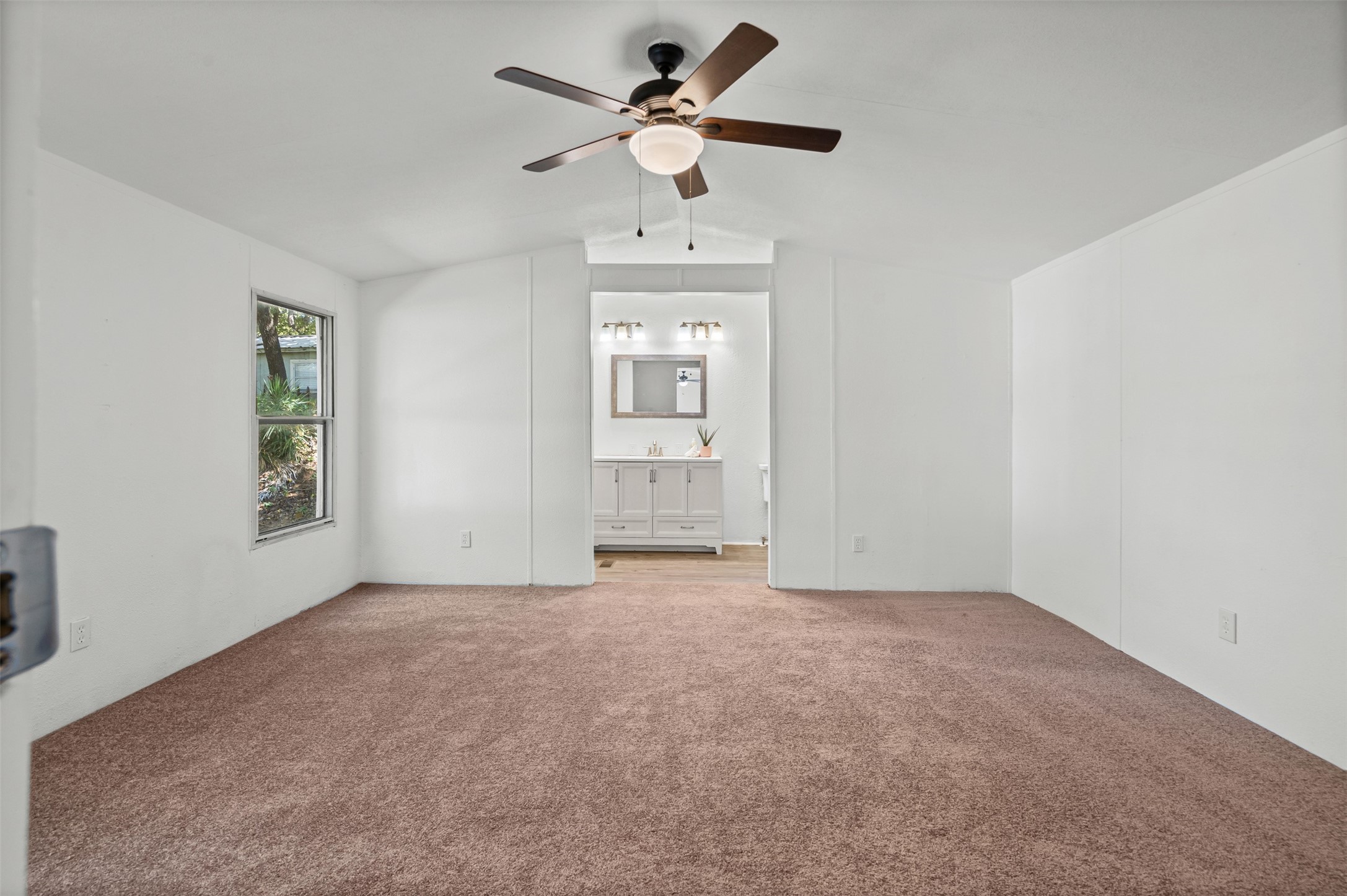 6525 Blue Water Court Granbury TX 76049
