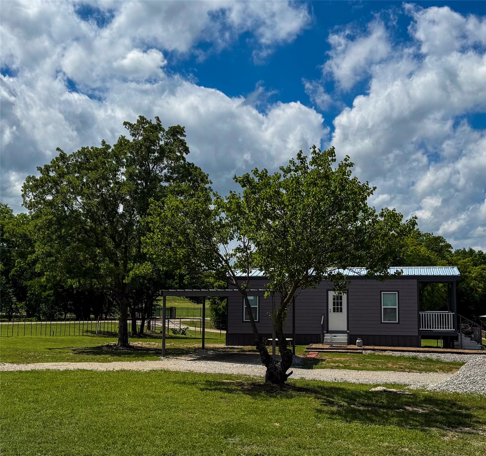 116 Thompson Trail Paradise TX 76073