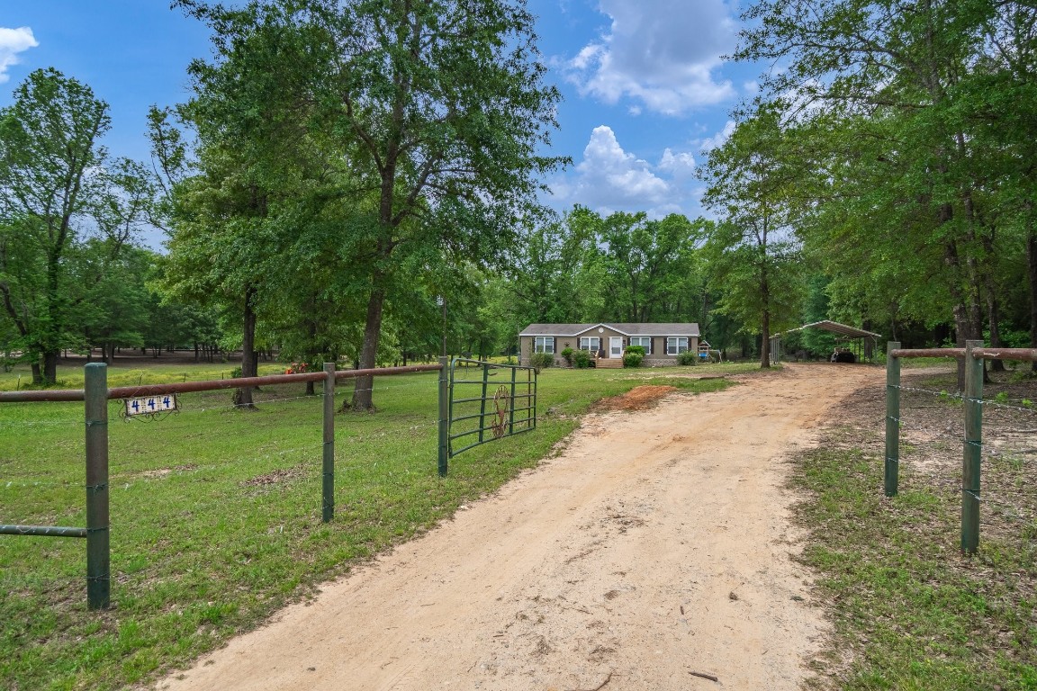 444 Vz County Road 4305 Ben Wheeler TX 75754