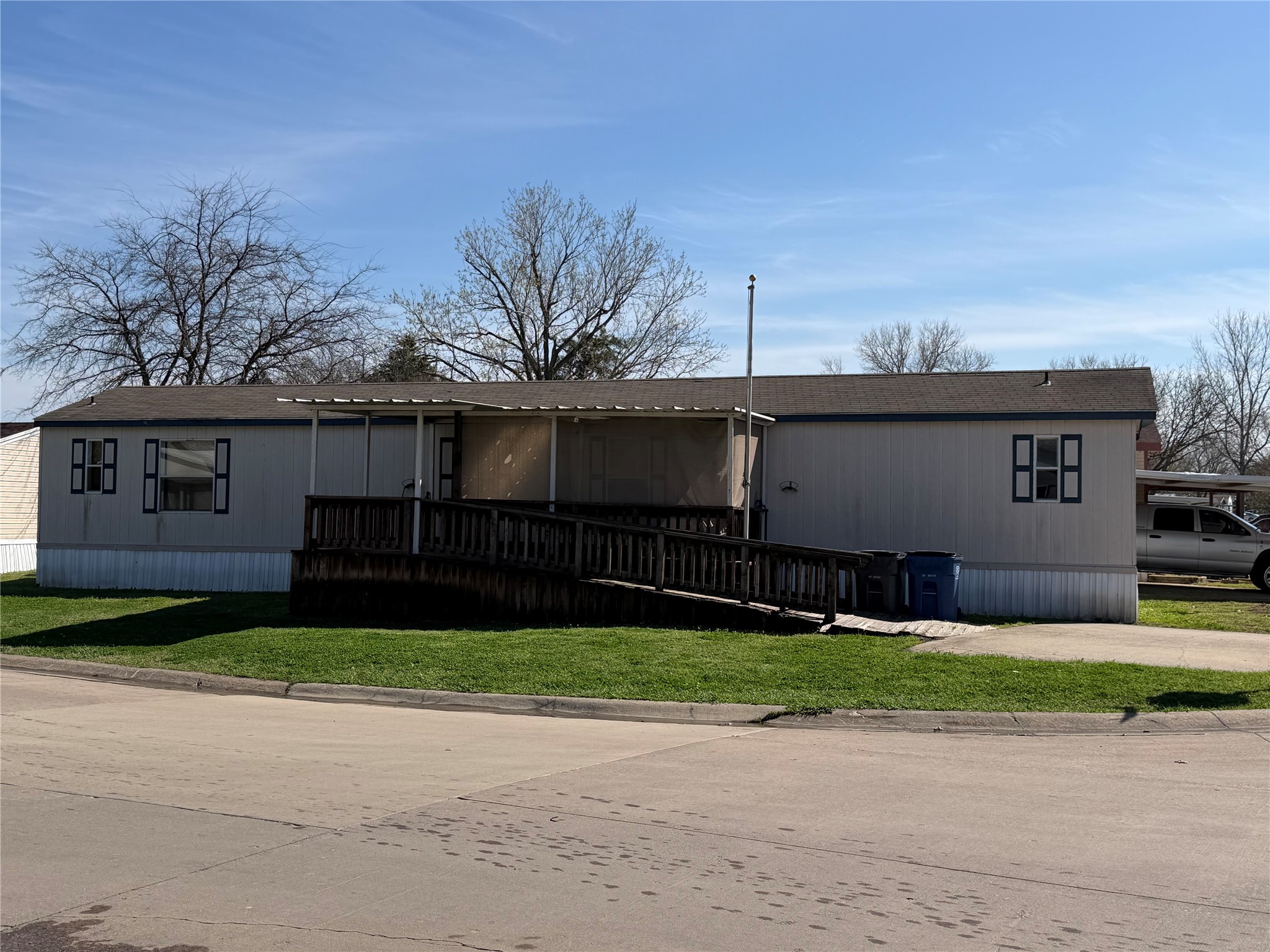337 Bobby Wylie TX 75098