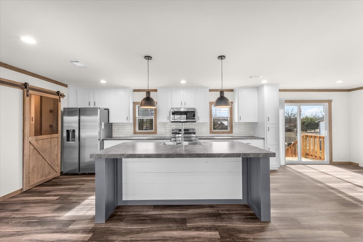 5824 Thousand Oaks Drive Joshua TX 76058