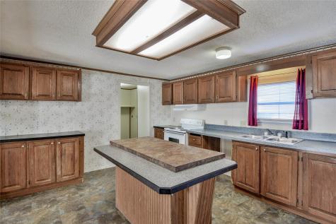 4040 Dillard Court Joshua TX 76058
