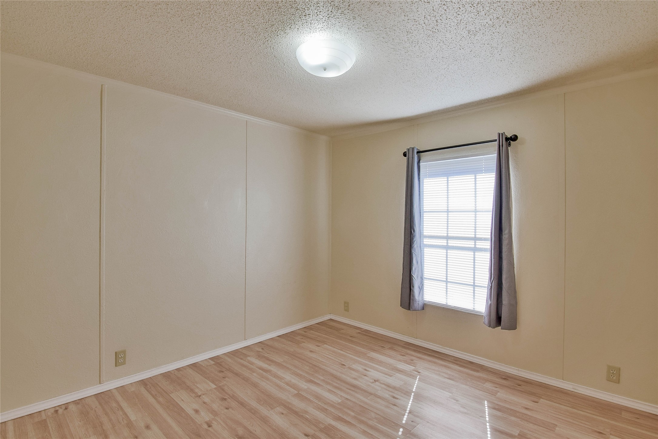 4040 Dillard Court Joshua TX 76058