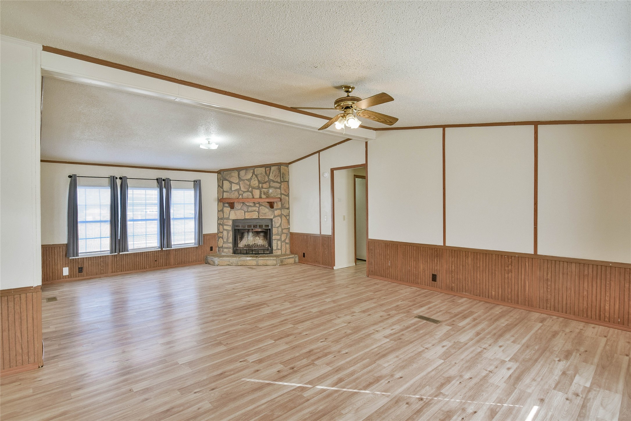 4040 Dillard Court Joshua TX 76058