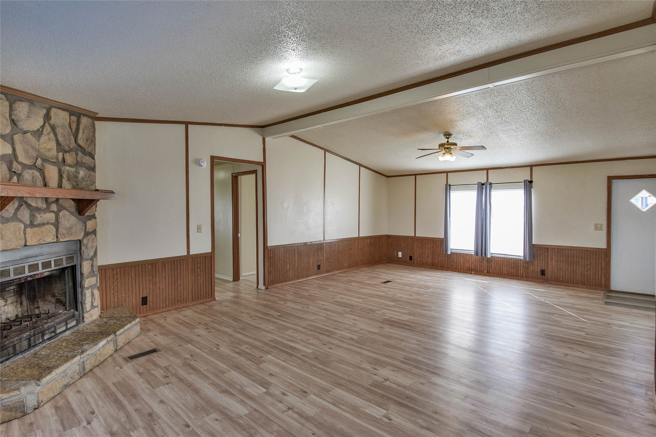 4040 Dillard Court Joshua TX 76058