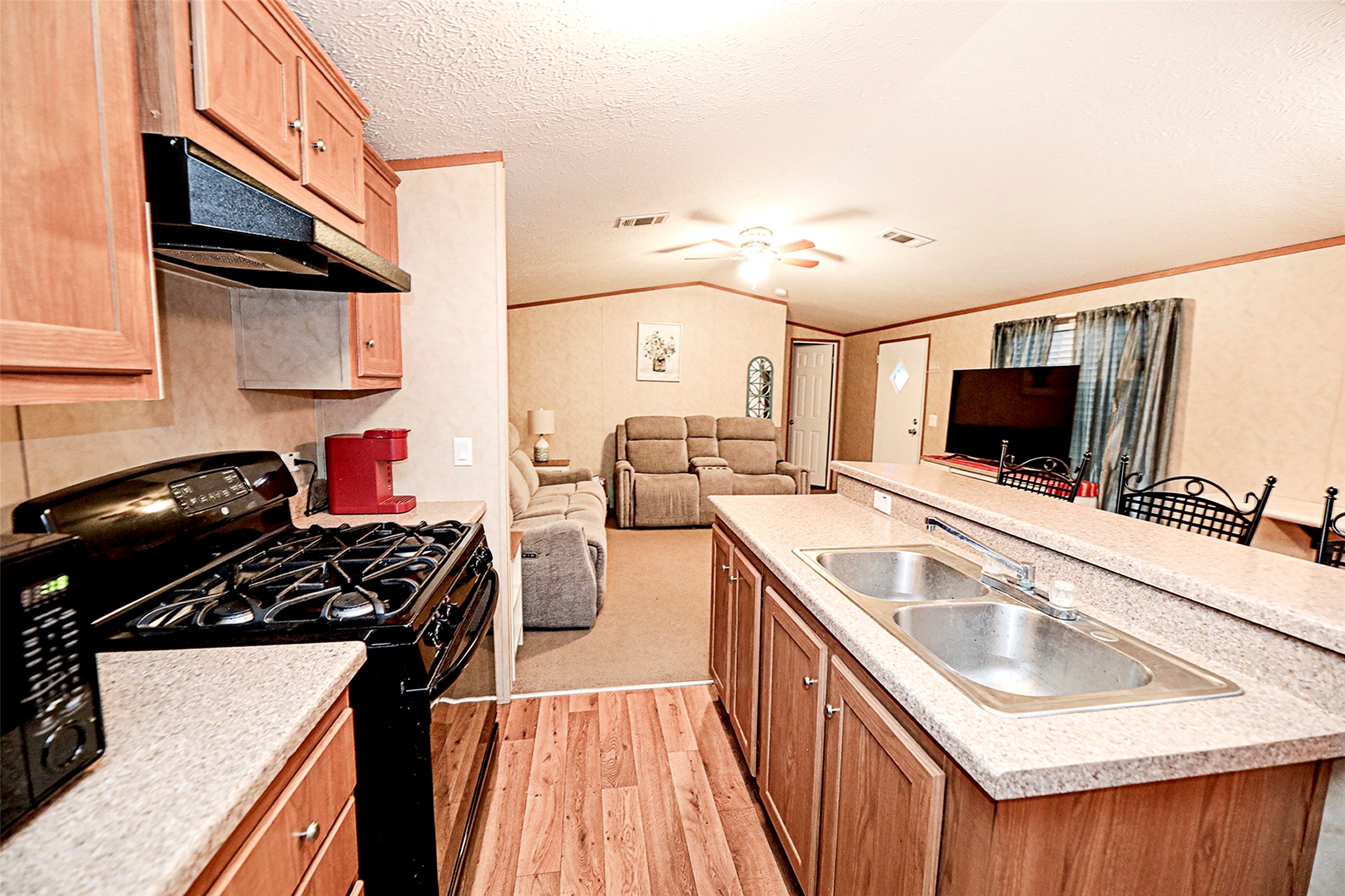 700 Frontier Street Bowie TX 76230