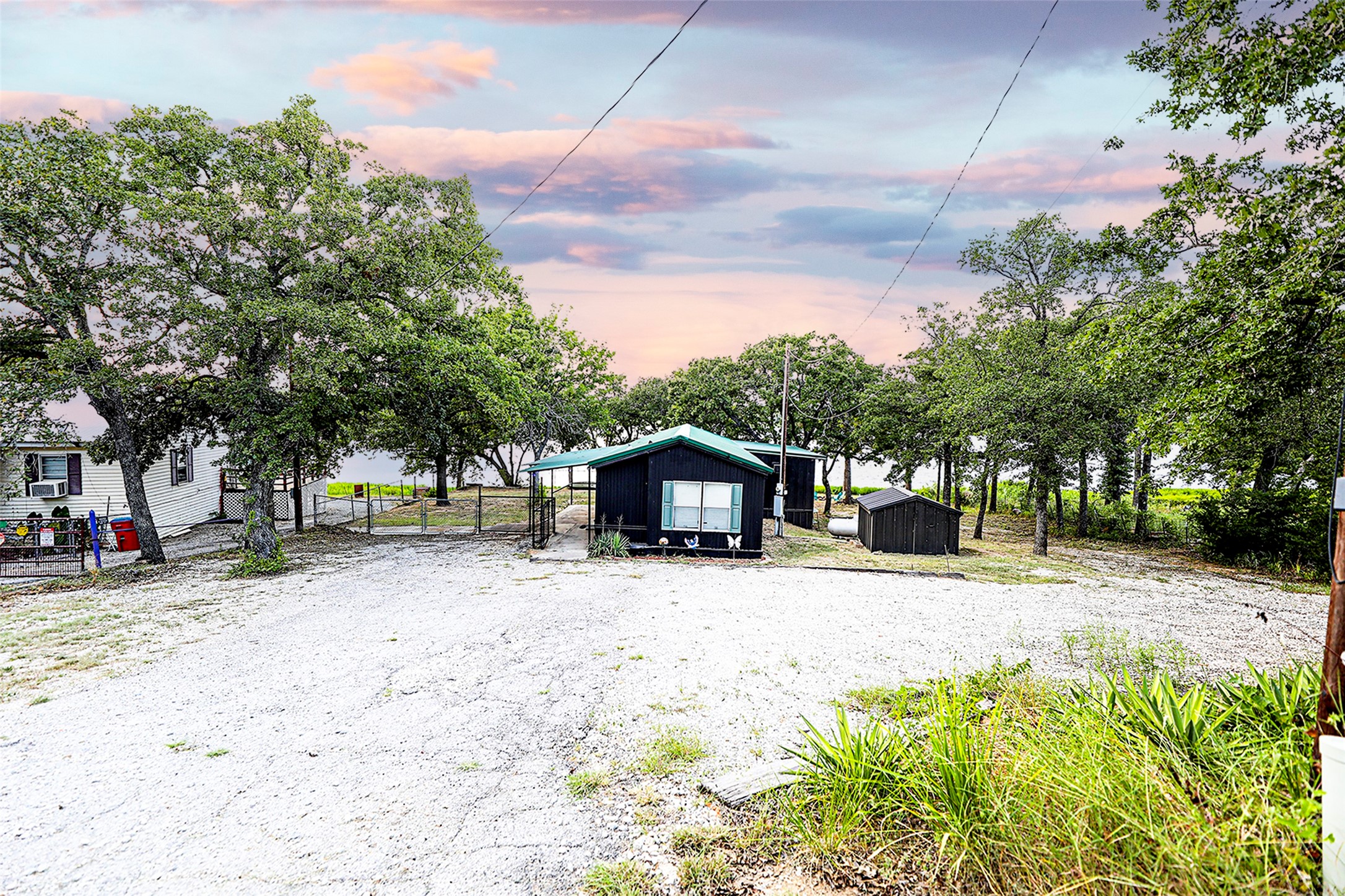 700 Frontier Street Bowie TX 76230