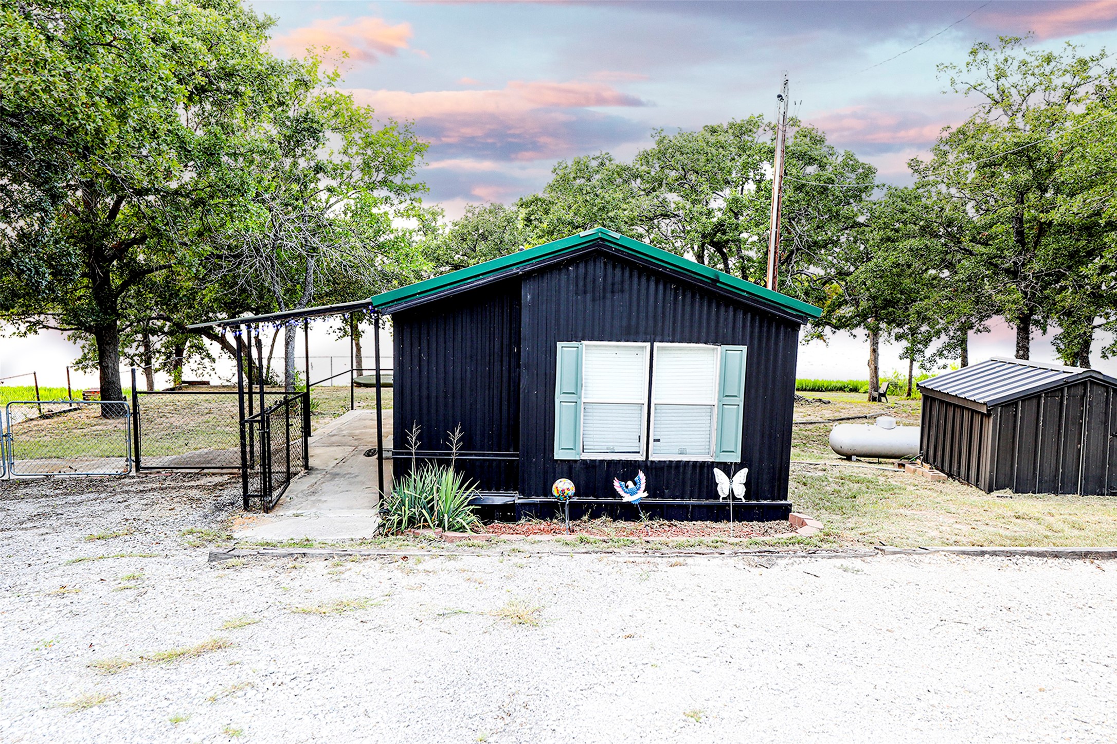 700 Frontier Street Bowie TX 76230
