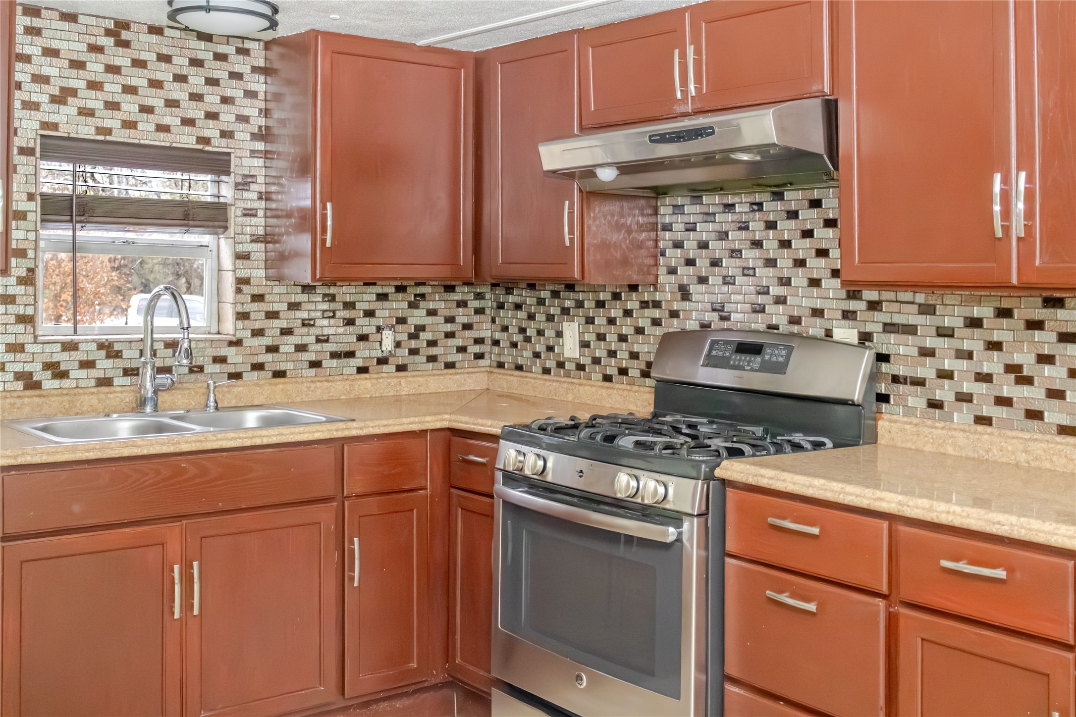 903 Battle Creek Road Granbury TX 76048